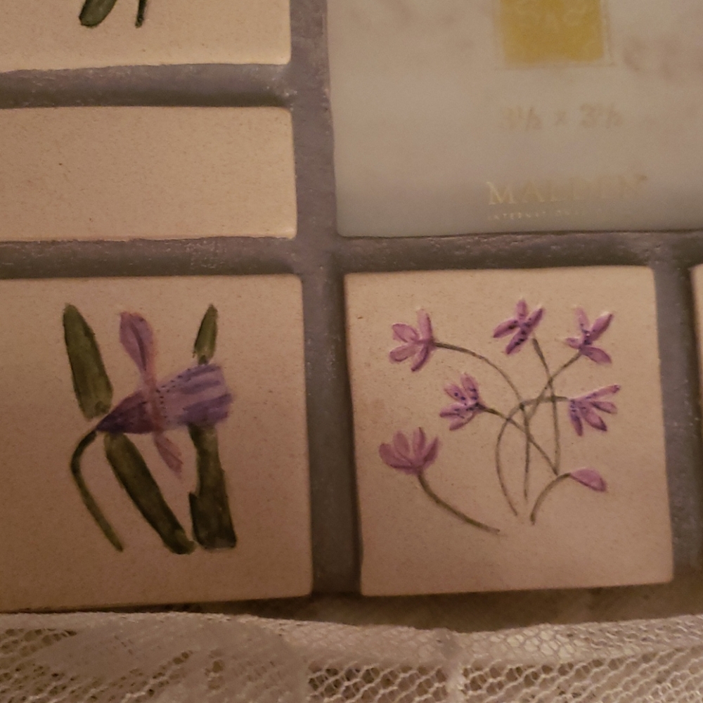 Handpainted ceramic frame. - Picture 4 of 7